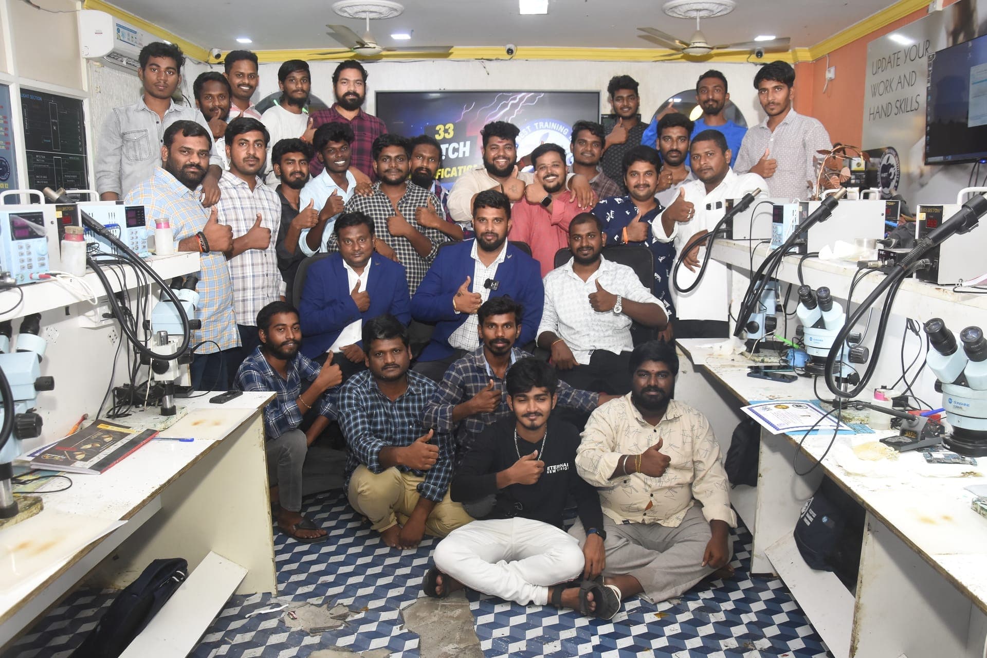 Batch 33 Graduates